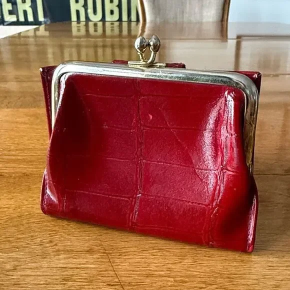 Vintage St. Thomas wallet - Picture 2 of 8